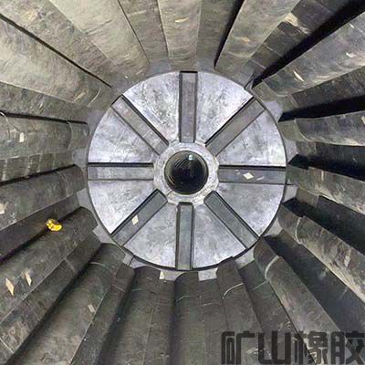 ?1.2m、?1.5m礦山球磨機(jī)橡膠襯板